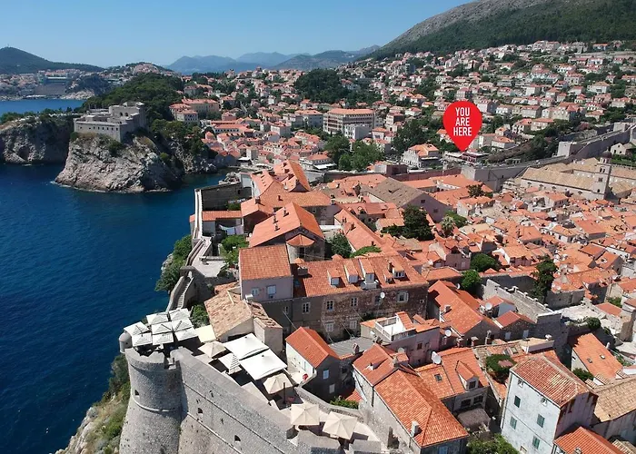 Deluxe Rennesance Corner *