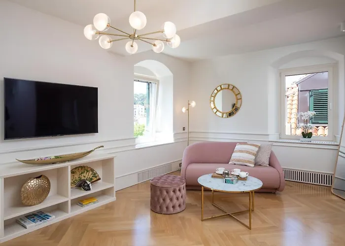 Apartman Deluxe Rennesance Corner