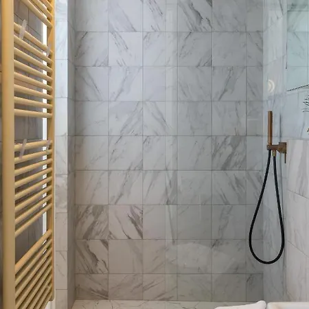 Deluxe Rennesance Corner Διαμέρισμα *