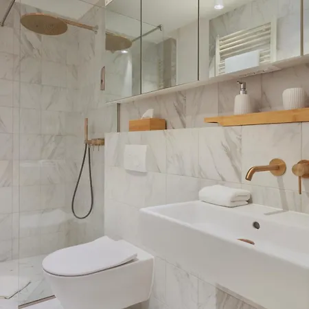 Deluxe Rennesance Corner Appartement *