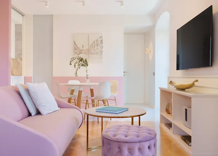 Deluxe Rennesance Corner *